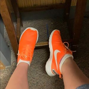 Meet your Posher, Kellie